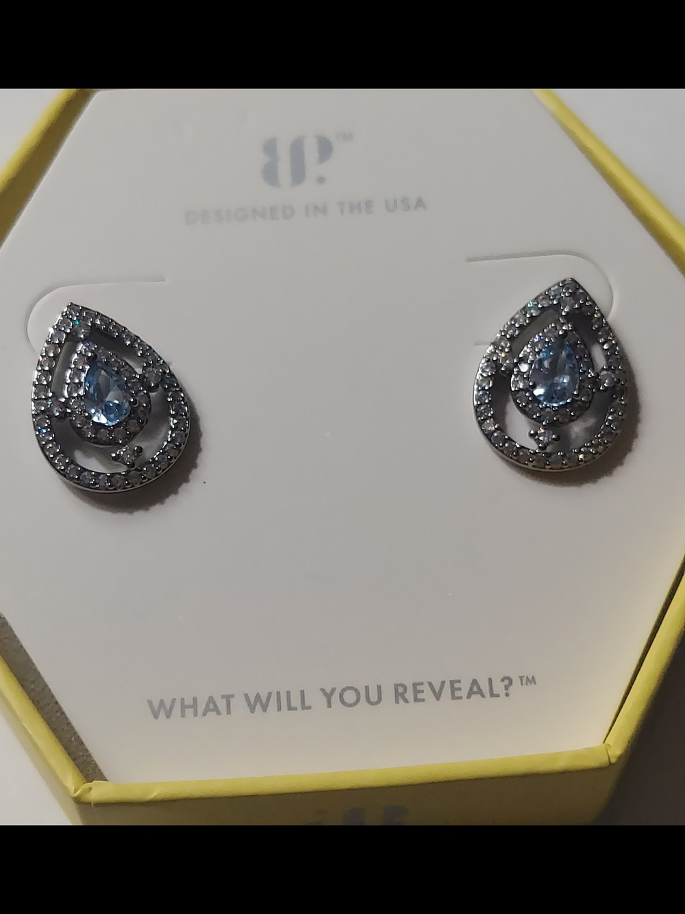 Bomb Party "My Inner Beauty" collection, featuring a pear-shaped aquamarine CZ s